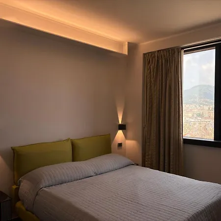 Lambruschini 2 Apartman