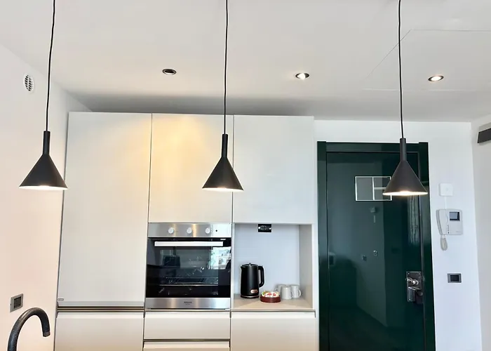 Lambruschini 2 Apartman Genova